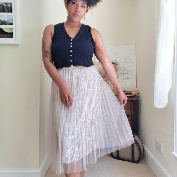 Nude Tulle Skirt - Picture 4 of 4